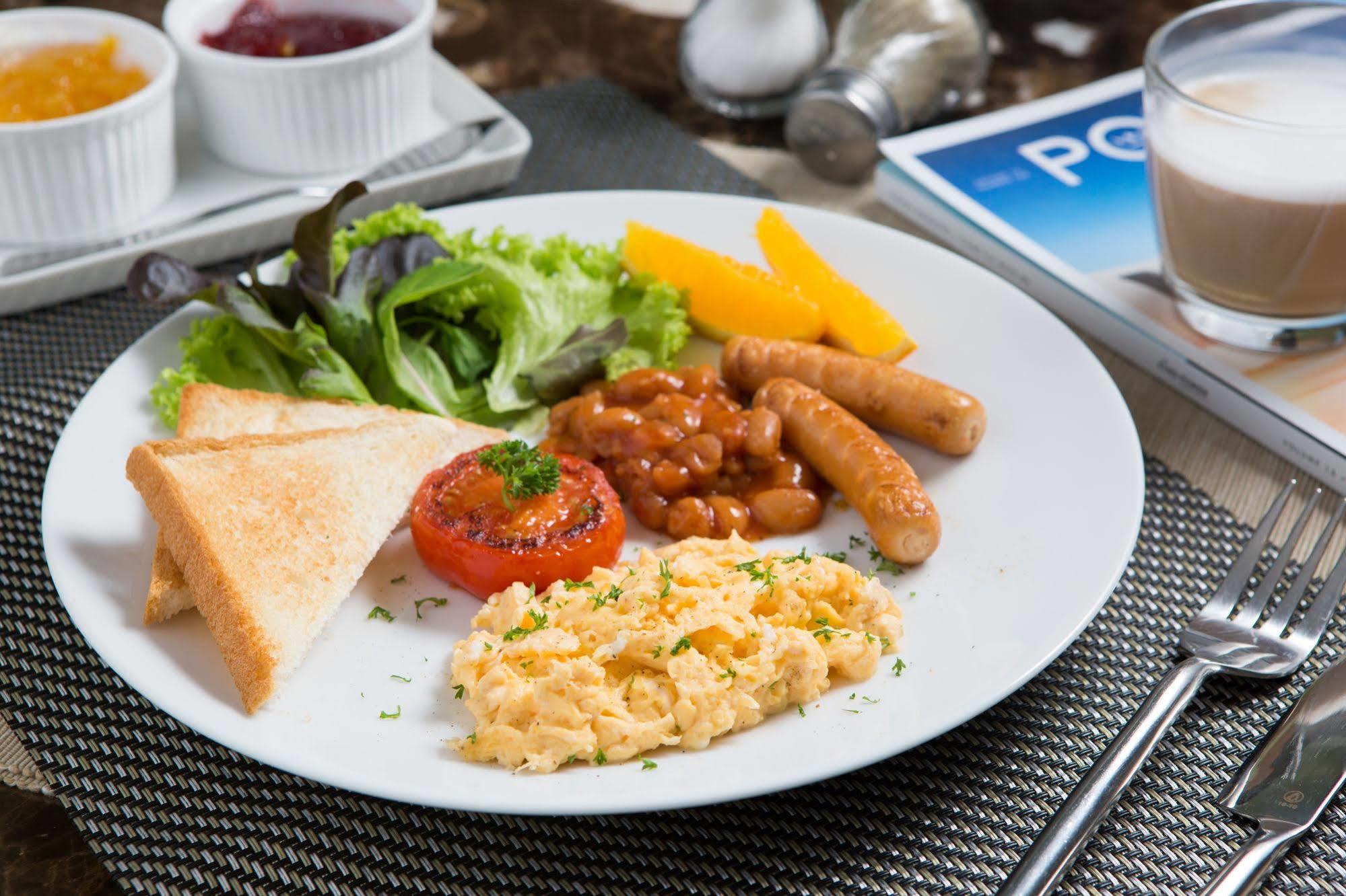 בנגקוק The Sathon Vimanda Hotel מראה חיצוני תמונה
