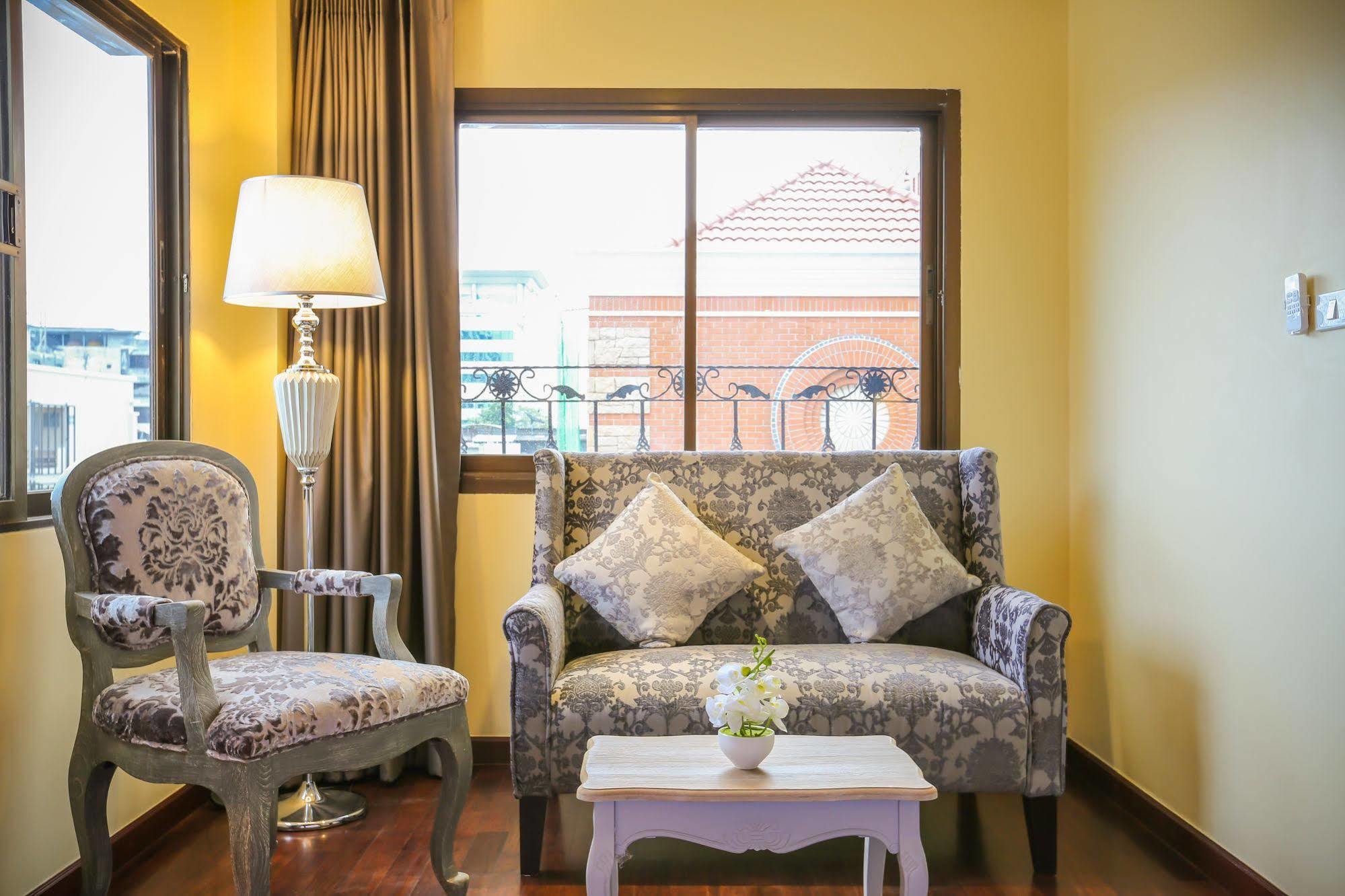 בנגקוק The Sathon Vimanda Hotel מראה חיצוני תמונה